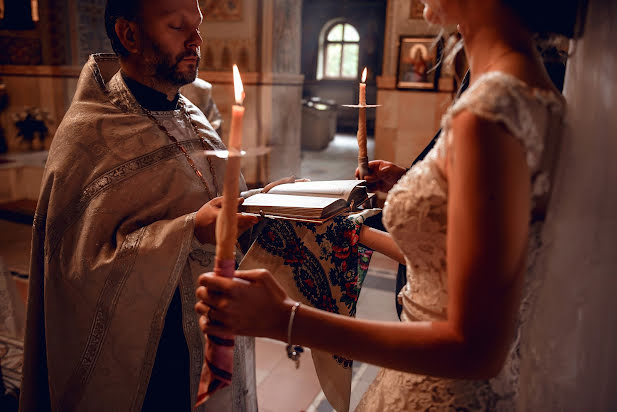 Fotografo di matrimoni Nataliya Salan (nataliasalan). Foto del 14 marzo 2019