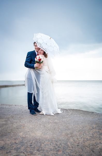 Fotógrafo de bodas Mariya Verbina (vmeri). Foto del 3 de junio 2015