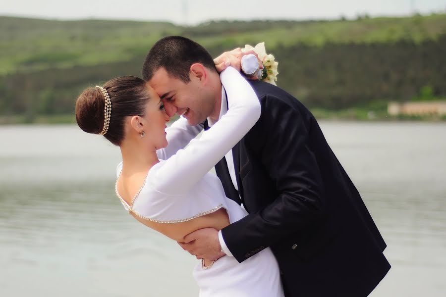 Fotógrafo de casamento Natia Nr (natia). Foto de 2 de dezembro 2017