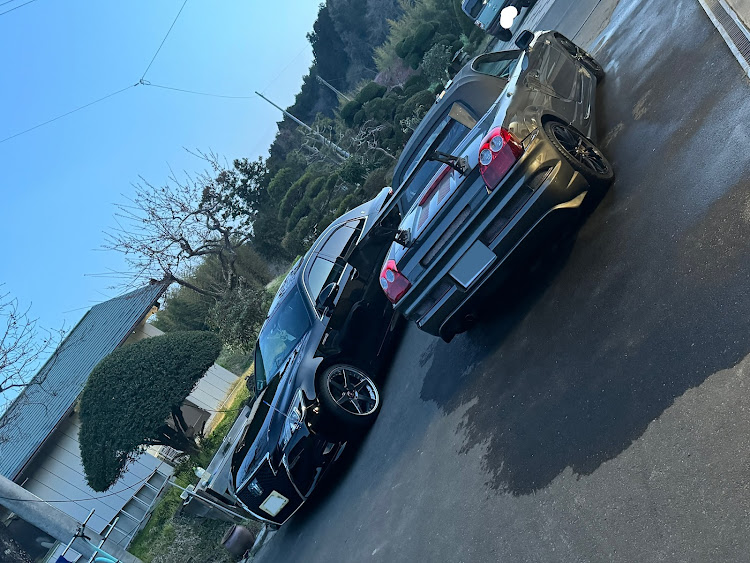 クラウンアスリートの洗車・仲間と居ると楽しいに関するカスタム事例の投稿画像1枚目
