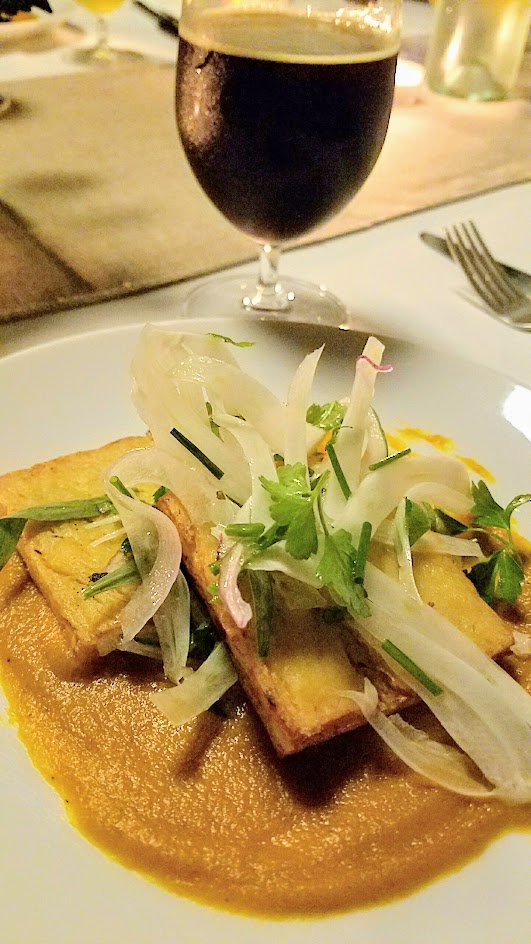 Imperial Session New England Beer Dinner vegetarian version with 2 chickpea patty that had crispy edges, sort of like a mashup between a tofu and a falafel, Kabocha Squash Curry Sauce, Fennel Fine Herb Salad. Paired with Trillium Pot and Kettle Oat Porter