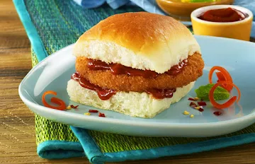 Goli Vada Pav No. 1 photo 