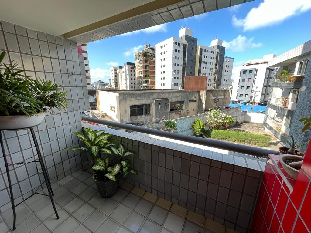 Apartamentos à venda Tambaú