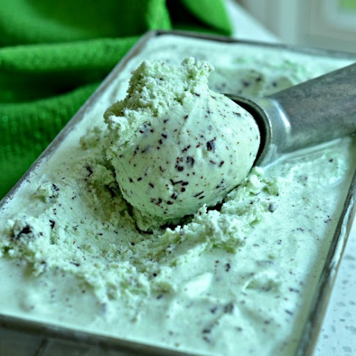 This scrumptious mint ice cream has tiny bits of chocolate that melt in your mouth.  It is made with eight easy ingredients in your electric ice cream maker in less than 30 minutes.