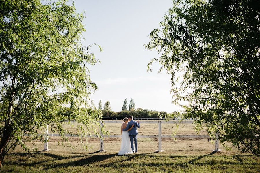 Fotógrafo de bodas Anton Bakaryuk (bakaruk). Foto del 21 de febrero 2019