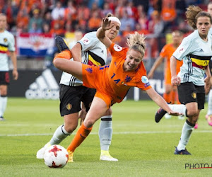 Jackie Groenen na dé derby: "Ze hadden beloofd geen Belgisch shirtje aan te doen, maar ..."