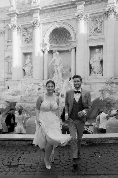 Fotografo di matrimoni Anna Sincini (romember). Foto del 10 maggio