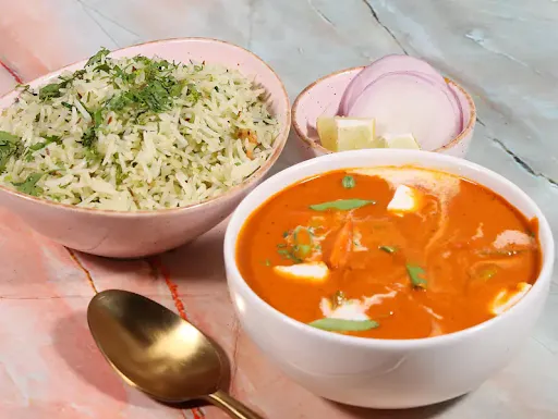 Veg Makhanwala [300 Ml] With Jeera Rice [450 Ml] And Salad