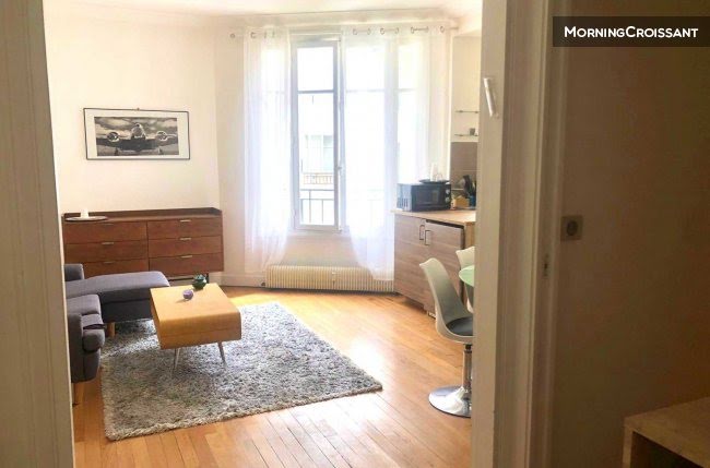 Location meublée appartement 2 pièces 39 m² à Paris 16ème (75016), 2 430 €