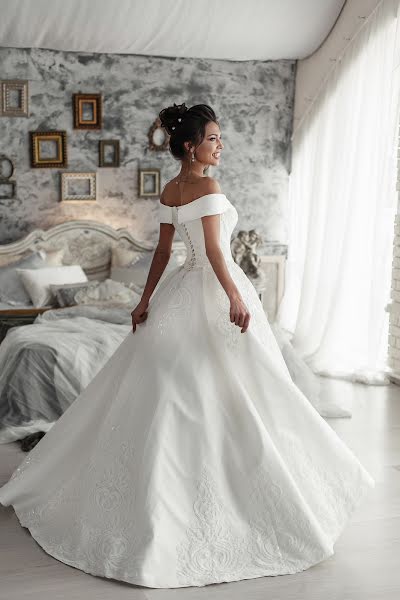 Wedding photographer Yaroslav Boguslavskiy (boguslawski). Photo of 14 May 2019