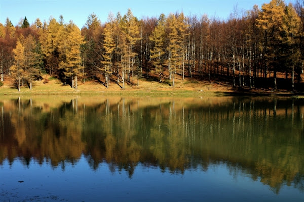 Un lago di colori di danielasmerieri