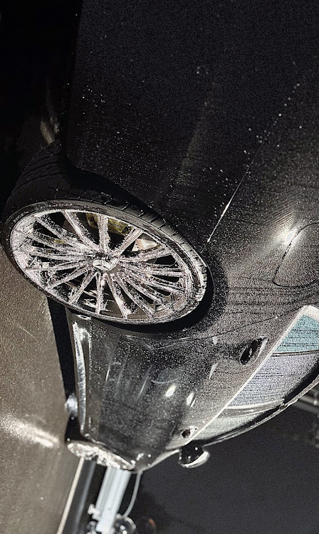 Sクラスセダンのベンツsクラス・s550・w222・AMGライン・ベンツに関するカスタム事例の投稿画像1枚目