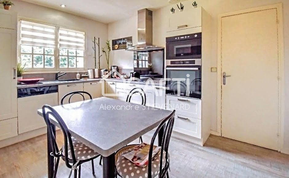 Vente maison 4 pièces 110 m² à Le Haillan (33185), 466 000 €