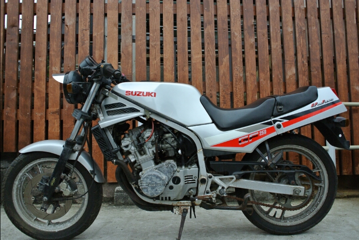 180SXのひまつぶし・内容は、ないよう~w・クレスタ・GF250・レビンに関するカスタム事例の投稿画像1枚目
