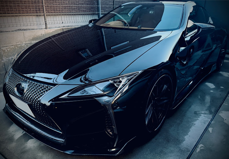 LCのヌルテカボディ選手権・洗車・LC500・V8に関するカスタム事例の投稿画像1枚目