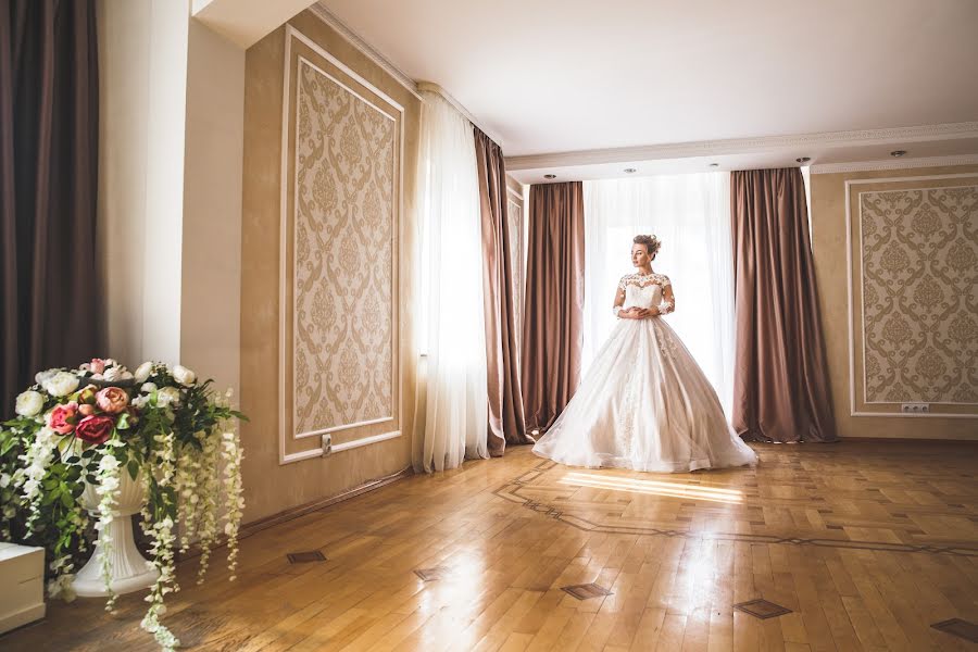 Wedding photographer Mariya Bulashova (fotografersha). Photo of 28 August 2017