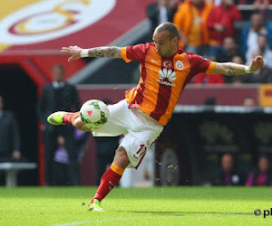 Galatasaray laat Wesley Sneijder op de blaren zitten met monsterboete van 2,3 miljoen euro