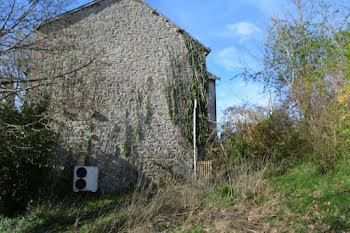 maison à Saint-Goussaud (23)