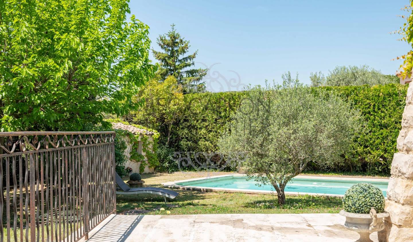 House with pool and terrace Aix-en-Provence