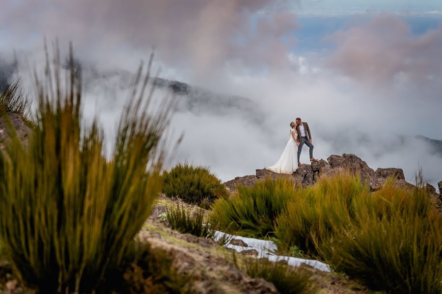 Fotograful de nuntă Miguel Ponte (cmiguelponte). Fotografia din 19 martie 2021