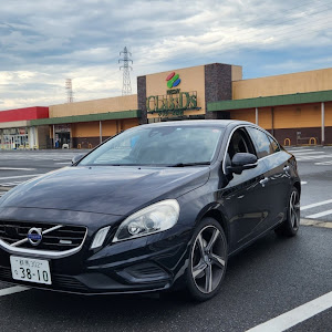 S60 T4