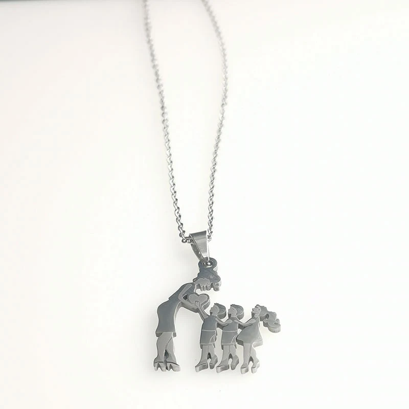 RVS Familie Hanger Serie Vier Moeder Twee Kinderen en een Dochter Een betekenisvol geschenk om familieliefde te vieren.