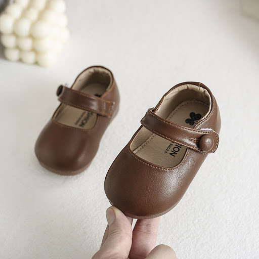 Title 9, Girls shoes solid color soft-soled toddler Vel...