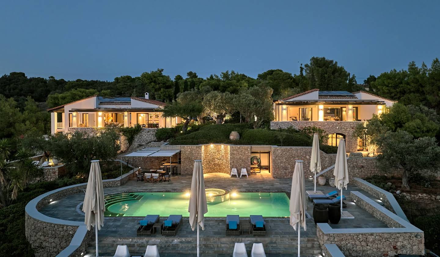 Maison avec piscine et jardin Porto Heli