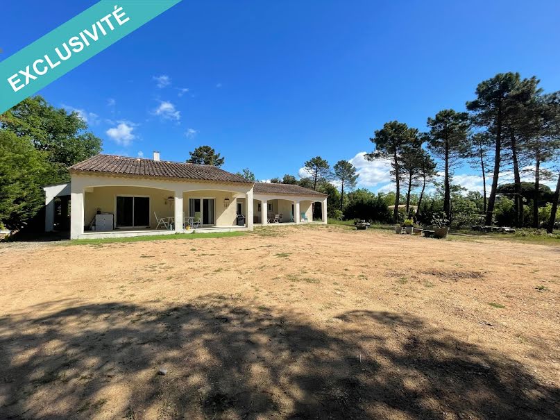 Vente maison 7 pièces 198 m² à Bagnols-en-Forêt (83600), 795 000 €