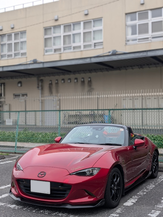 ロードスターのいつもイイネ&コメントありがとうございます🙇‍♂️・マツダのある暮らし・NDロードスター10周年・夜ドラは体力回復に関するカスタム事例の投稿画像2枚目