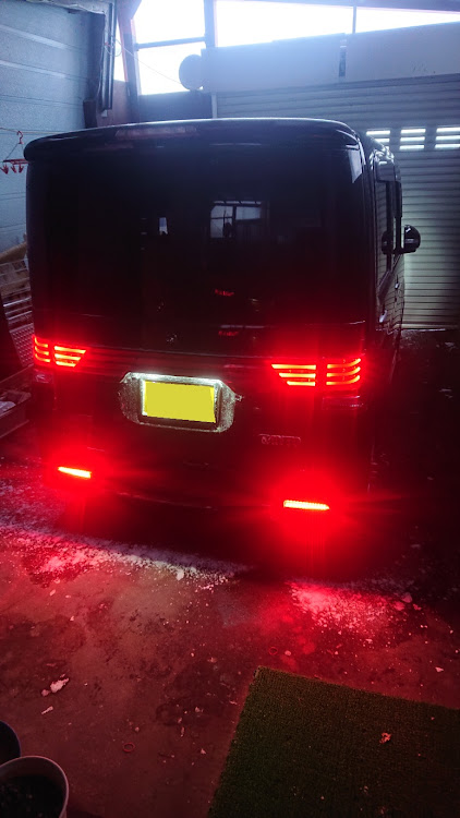 タントカスタムのクリスタルアイテールランプ・冬仕様に関するカスタム事例の投稿画像3枚目