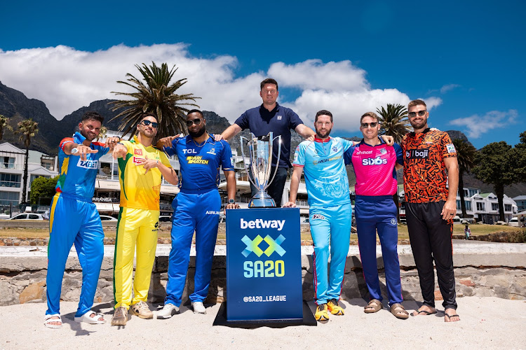 SA20 captains Keshav Maharaj, Faf du Plessis, Kieron Pollard, Wayne Parnell, David Miller and Aiden Markram with tournament commissioner Graeme Smith.