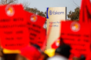 National Union of Mineworkers members protest outside Eskom’s offices in Sunninghill. File photo.