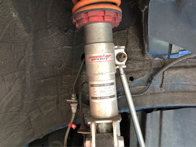 スイフトスポーツのモンスタースポーツ・ver.3・zc33s・K200ターボキット・ロックナットに関するカスタム事例の投稿画像5枚目
