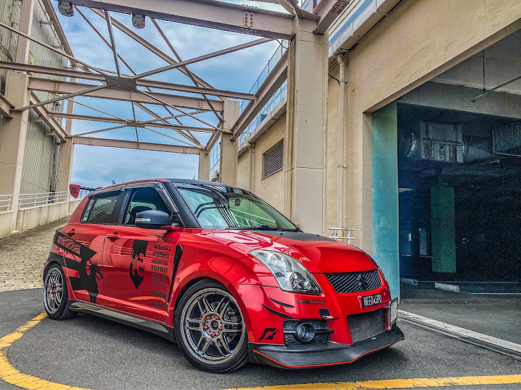 スイフトスポーツのS.H.I.L.I.S.・横浜スタイル・need for swift・underground・ちょうどいいが丁度いいに関するカスタム事例の投稿画像2枚目