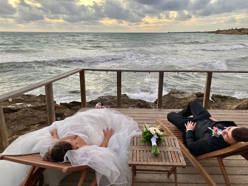 Fotografo di matrimoni Salvatore Massari (artivisive). Foto del 10 dicembre 2021