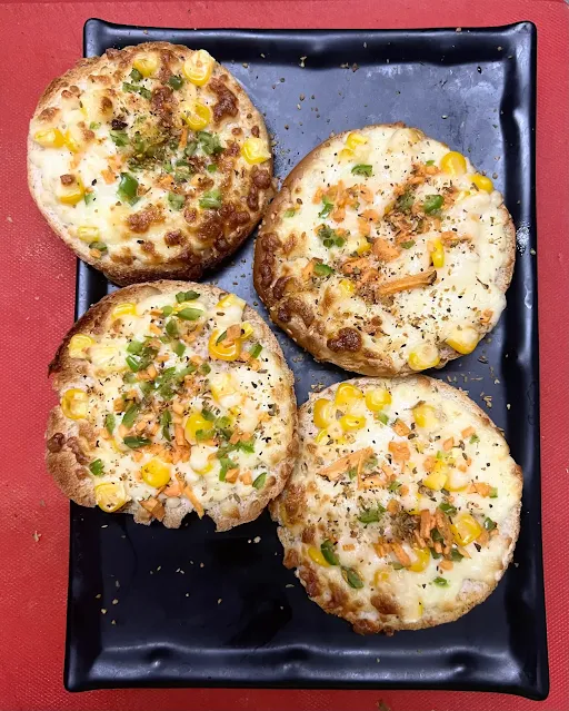 Cheese Corn Garlic Bread