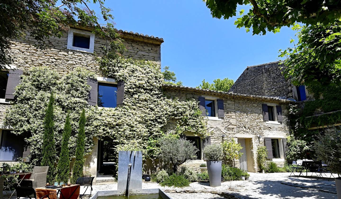 Property Gordes