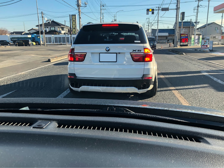 X5のBMW・洗車・追走・ムーンルーフに関するカスタム事例の投稿画像1枚目