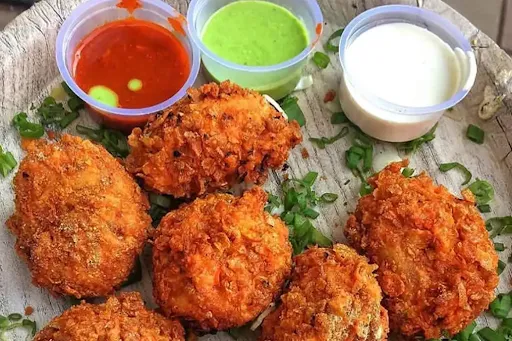 Paneer Kurkure Momos [8 Pieces]