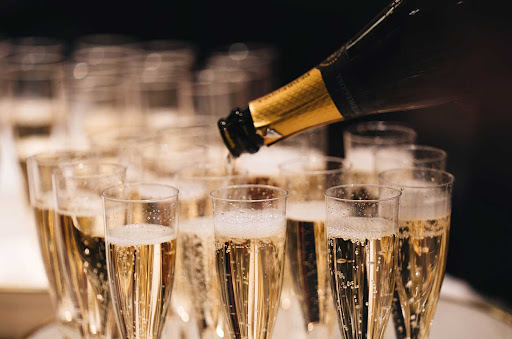 Top 20 Best Champagne Brands in India with Price List - March 2024