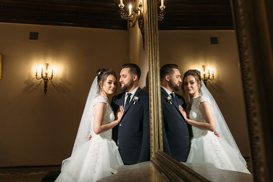 Wedding photographer Evgeniy Vedeneev (vedeneev). Photo of 17 August 2019