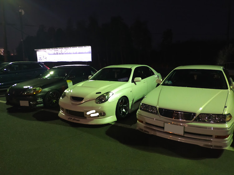 さくちゃん♪(たまにさく山紀信)さんが投稿した変態連合・JZX110・JZX100・緊急ミーチング・タフマンwwwに関するカスタム事例の投稿画像1枚目