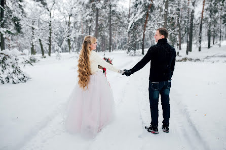 Fotografo di matrimoni Yuliya Velichko (julija). Foto del 5 febbraio 2018