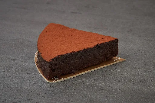 Intense 70% Chocolate Pastry