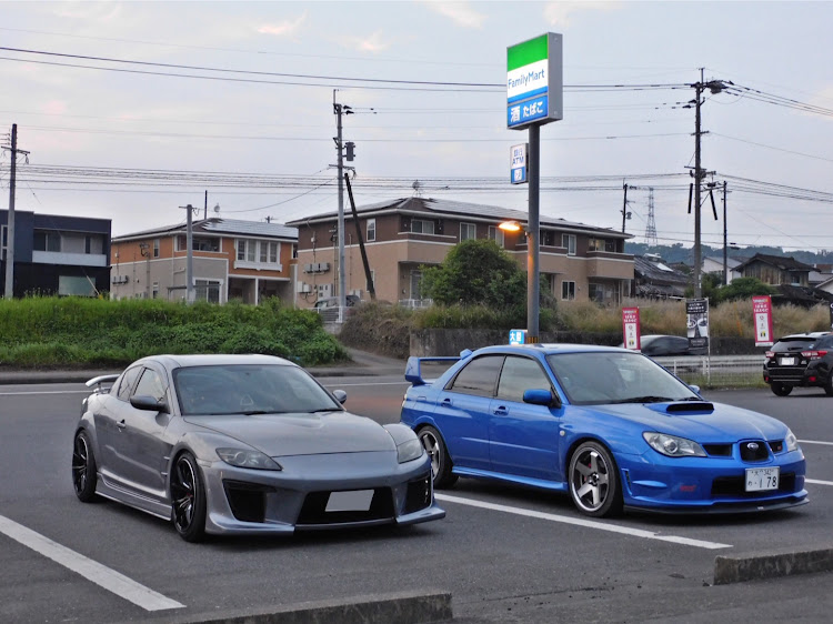 インプレッサ WRX STIのマツダ・rx-8・大分県に関するカスタム事例の投稿画像2枚目