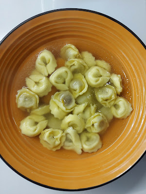 Tortellini in brodo, accoppiata vincente! di Manu76