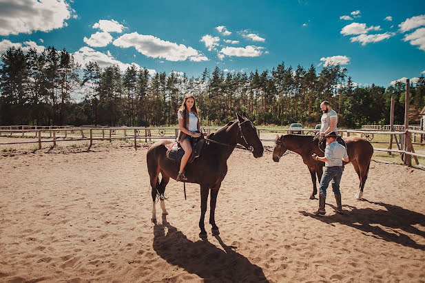 Wedding photographer Vladimir Ogrizko (vsogrizko). Photo of 8 September 2015