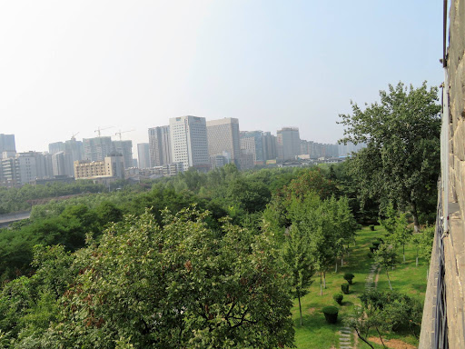 Xi'an City wall bike ride China 2016