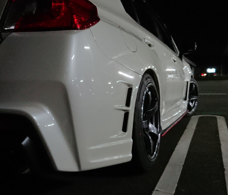 WRX STIのチャージスピード・マフラー交換・洗車に関するカスタム事例の投稿画像5枚目